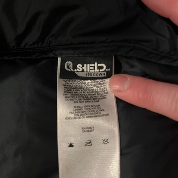 Mountain hardwear 650 down vest xl - Picture 5 of 7